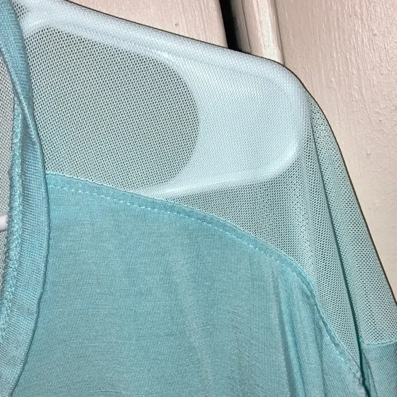 Bebe Sky Blue & Metallic Silver Logo Short Sleeve Tee Size 2X - Picture 4 of 4